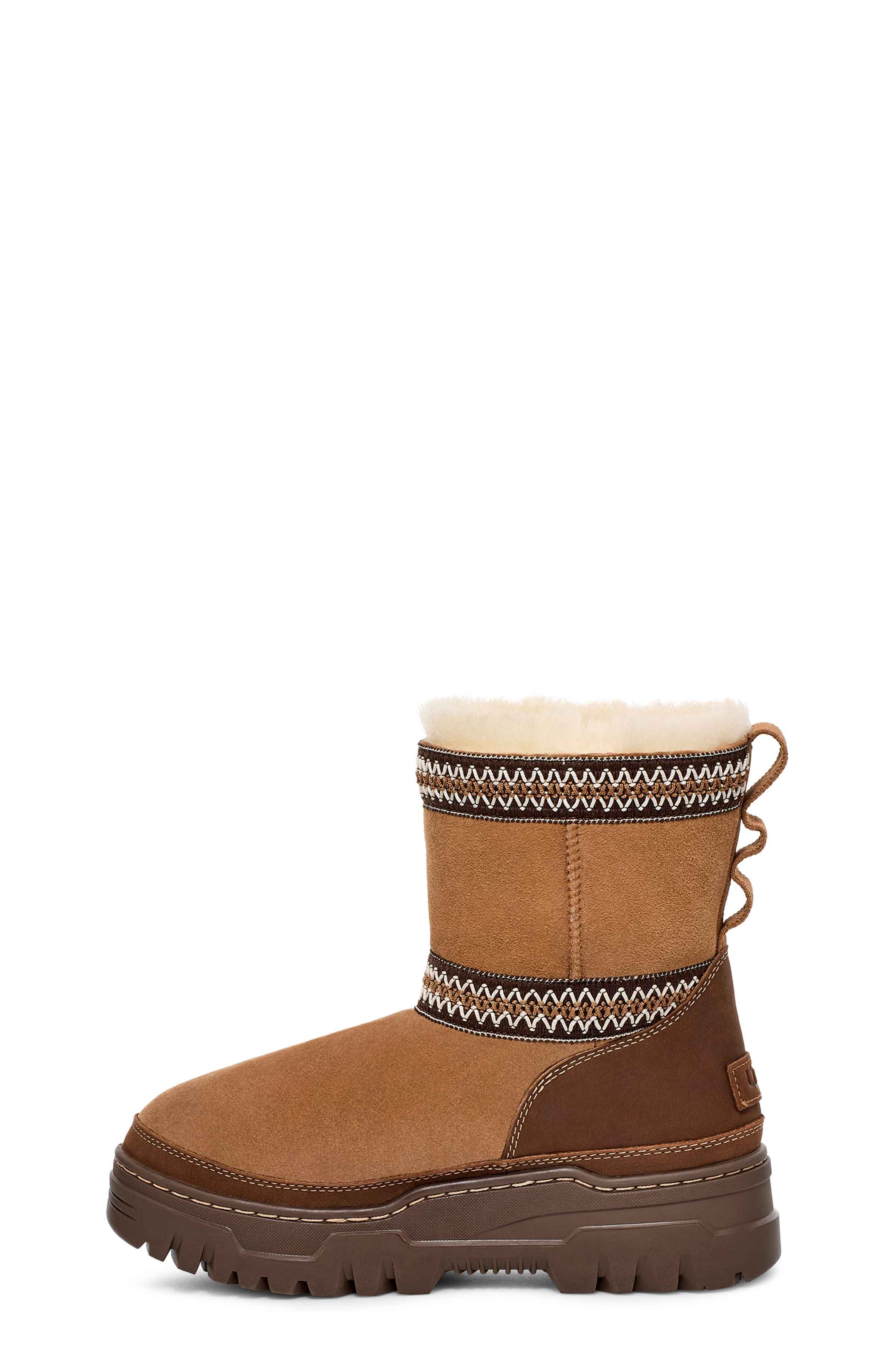 UGG Classic Mini Trailgazer Womens Boots - Image 3