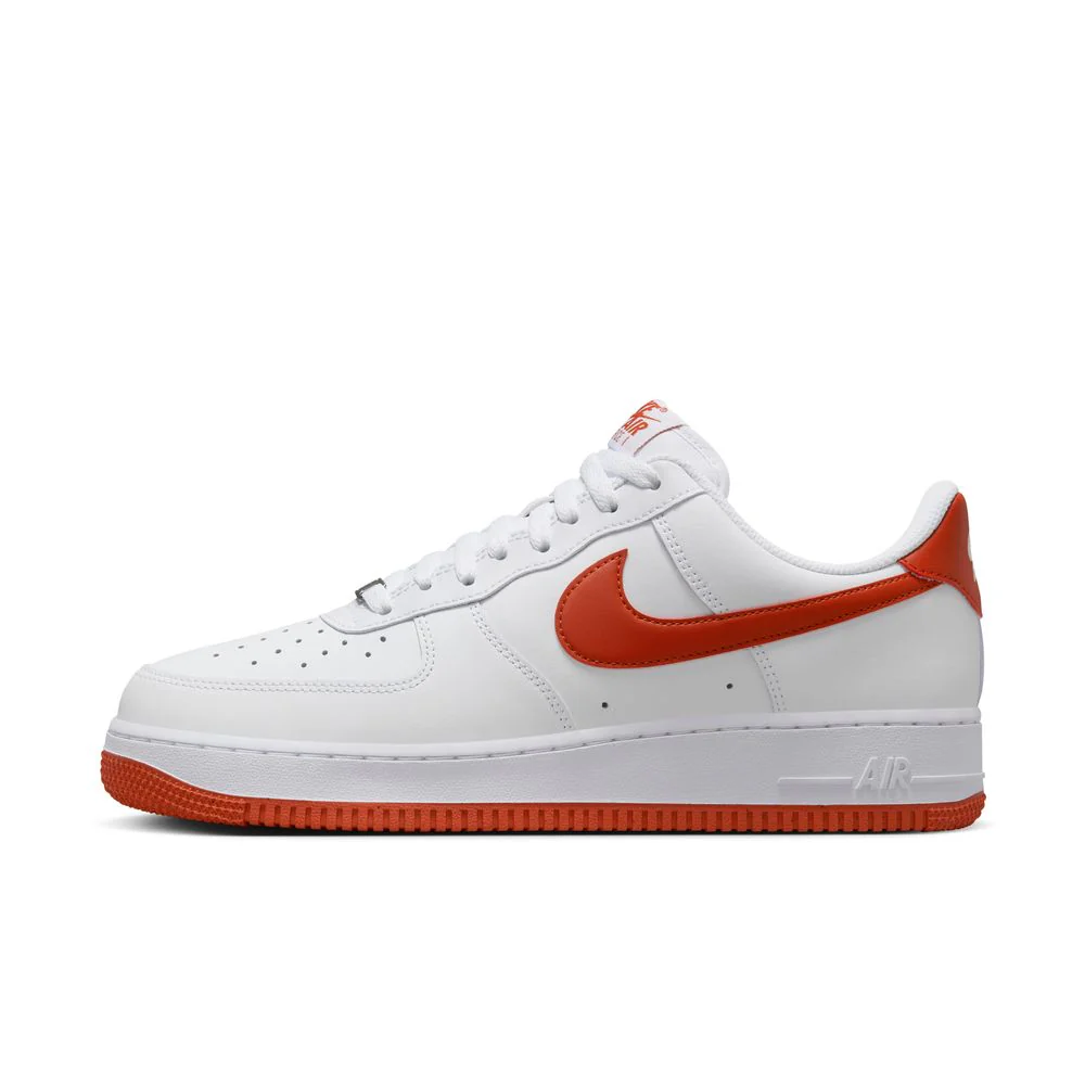 NIKE Air Force 1 '07 Mens Sneakers - Image 4