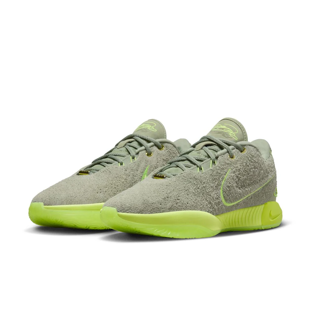 NIKE Lebron XXI Men's Sneakers - Image 2